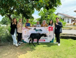 Kejutan Manis Hewan Kurban untuk Pedagang Bakso, Honda Babel Berikan Apresiasi Spesial untuk Konsumen Loyal yang Setia Mengaspal Bersama Honda