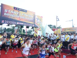 *Kapolda Hingga Gubernur Babel Lepas 3.002 Peserta Bhayangkara Babel Run 2025*