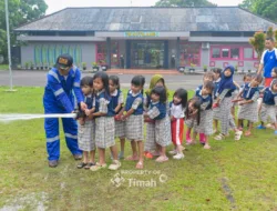 Edukasi Bahaya Api Sejak Dini, Tim Fire Fighter PT Timah Kunjungi TK Kutilang 1 Pangkalpinang