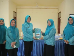 Tim PKK Babel Beri Penilaian Lomba HKG di Bangka Selatan