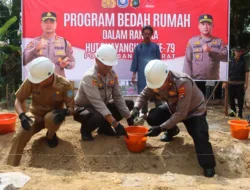 Polres Babar Bedah Dua Rumah Warga Mentok