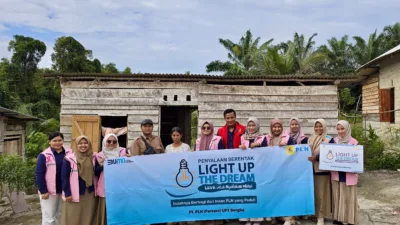 Aksi Srikandi PLN Bangka: Terangi Rumah, Nyalakan Harapan Lewat Light Up The Dream