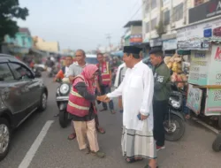 Ngobrol Bareng Warga dan Pedagang, Prof Udin Pastikan Bikin Pasar Pagi Lebih Nyaman