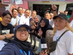 dr. Hakim Ikut Antarkan Molen-Zeki  ke KPU Pangkalpinang,  Bukti Persahabatan yang Tak Lekang?