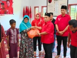 Peringati Harlah Bung Karno, PDIP Bangka Barat Bagikan 150 Paket Sembako untuk Warga Kurang Mampu