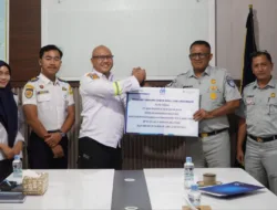 Jasa Raharja Serahkan Bantuan TJSL Voice Announcer kepada BPTD Kelas III Babel