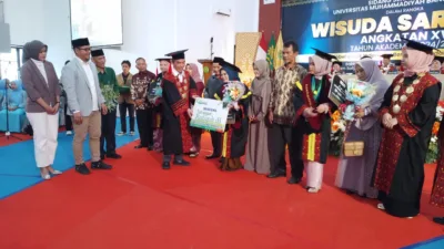 Unmuh Babel Wisuda 161 Sarjana Angkatan XV, Rektor: Lulusan Harus Berdampak dan Mencerahkan
