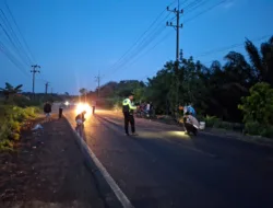 Olah TKP Laka di Kelapa Berlangsung hingga Malam, Warga Sebut Satu Penumpang Meninggal 