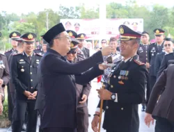 Manisnya Solidaritas di Hari Bhayangkara: Forkopimda Bangka Barat Suapi Kapolres