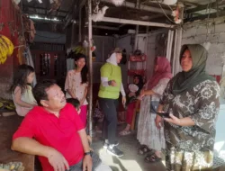 Blusukan ke Pasar Kampung Asam, Prof Udin-Cece Dessy Serap Aspirasi Pedagang Perempuan