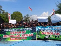 Ratusan Massa Kembali Beraksi Tolak HTI, Didit: DPRD Rekomendasi Pencabutan Izin