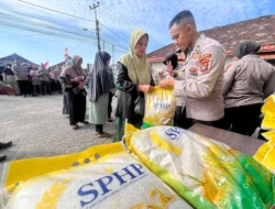 Polda Babel Hadirkan Gerakan Pangan Murah Di Kelurahan Dul, 2 Ton Beras Ludes Terjual Diserbu Warga