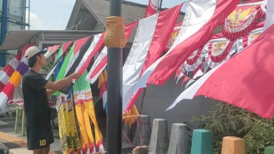 Jelang HUT RI, Penjual Atribut Merah Putih Mulai Menjamur di Toboali