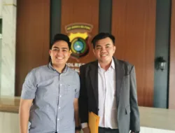 Ratusan T-Banner Basit-Dede Hilang Dicuri, Kuasa Hukum Datangi Polresta Pangkalpinang