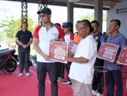 Dukung Sektor Pertanian di Beltim, PT Timah Serahkan Bantuan untuk  Kelompok Tani Bina Tani 
