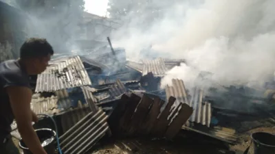 Diduga Akibat  Korsleting Listrik, Rumah Milik Warga Banyuasin Ludes Terbakar