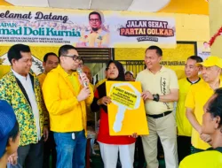Ribuan Warga Ikuti Jalan Sehat Partai Golkar, Bambang Patijaya Berikan Hadiah Utama Satu Unit Sepeda Motor