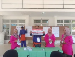 Fery-Syahbudin Menang Telak di TPS 02 Bukit Betung