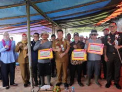 Pesta Panen di Persawahan Lisum Sejahtera, Gubernur Hidayat: Bukti Semangat Petani Desa Bukit Terap