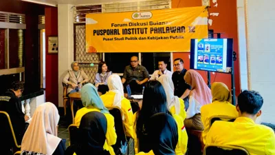Gelar Diskusi Bulanan, Puspokal Institut Pahlawan 12 Bahas Partisipasi Pemilih Pilkada Ulang 2025