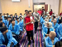 Berkat Perjuangan Rudianto Tjen, Puluhan Anak Muda Babel Terbantu Bisa Kuliah Lewat Program Beasiswa