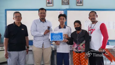 Dukung Generasi Muda Berprestasi, PT TIMAH Tbk Berikan Beasiswa Pendidikan untuk Pelajar SMA di Pangkalpinang