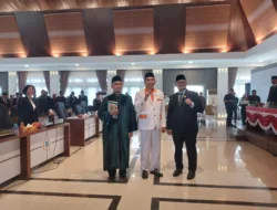 Gantikan Aksan Visyawan, dr. Zarril Khiffari Resmi Dilantik sebagai PAW Anggota DPRD Babel