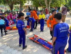 Bangun Karakter Sadar Bencana Sejak Dini, BPBD Bangka Latih Siswa SDN 14 Sungailiat Tanggap Bencana