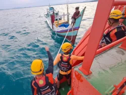 Dua Kali Disambar Petir, Mesin KM Nur Aini Mati Total di Perairan Tuing