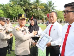 Puluhan Personel Satreskrim, Satresnarkoba dan Sat Samapta Terima Reward dari Kapolres Basel