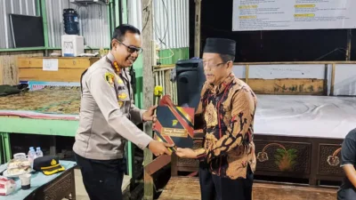 Dibuka Langsung Kapolresta Pangkalpinang, 258 Peserta Unjuk Kemampuan di Lomba Gaple Hari Pahlawan Satkamling Cempedak