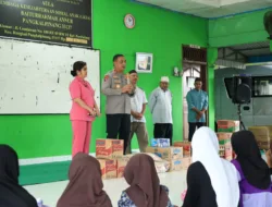 Kapolda Babel Bersama Ketua Bhayangkari Sambangi Panti Jompo Dan Panti Asuhan di Pangkalpinang