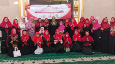 Cegah Bullying dari Rumah, Mahasiswa Doktor PAI UMM Rokayah Gelar PKM Bersama DPD Al Hidayah Pangkalpinang dan Ketua TP PKK