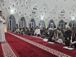 Dzikir Akhir Tahun di Masjid Agung Kubah Timah, Pemkot Pangkalpinang Perkuat Kebersamaan dan Komitmen Sosial Menuju 2026