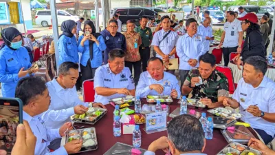 Resmikan SPPG Parit Padang, Anindya Bakrie dan Gubernur Babel Cicipi Menu Makan Bergizi Gratis