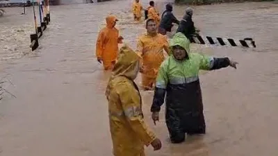 Curah Hujan Tinggi, Sejumlah Titik di Mentok Terendam Banjir