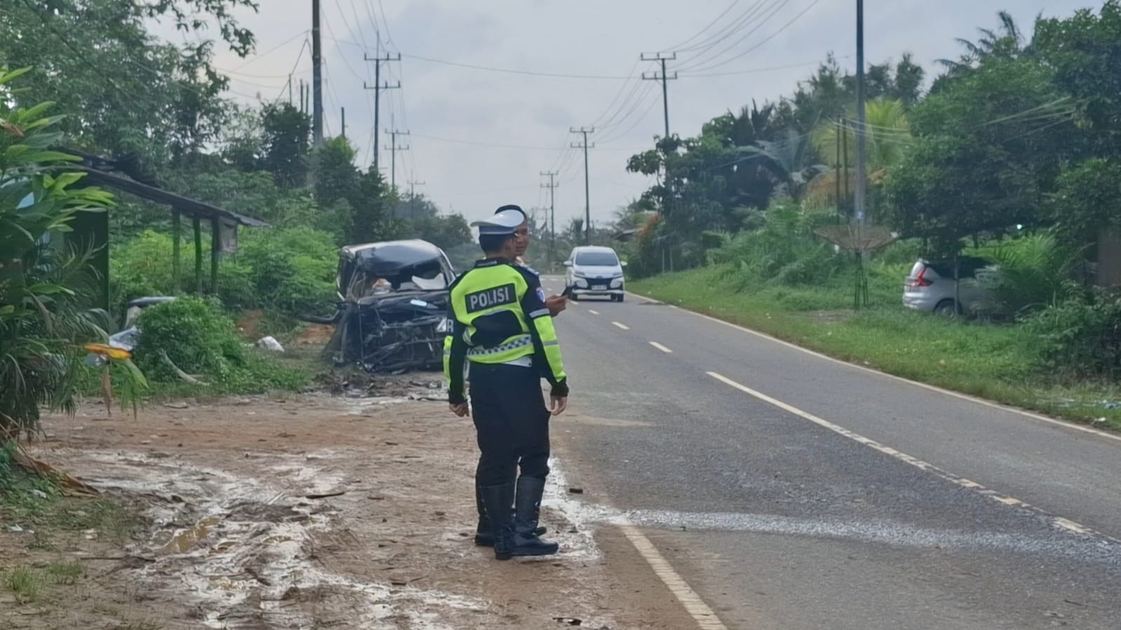 Polisi Olah TKP Kecelakaan di Bangka Barat