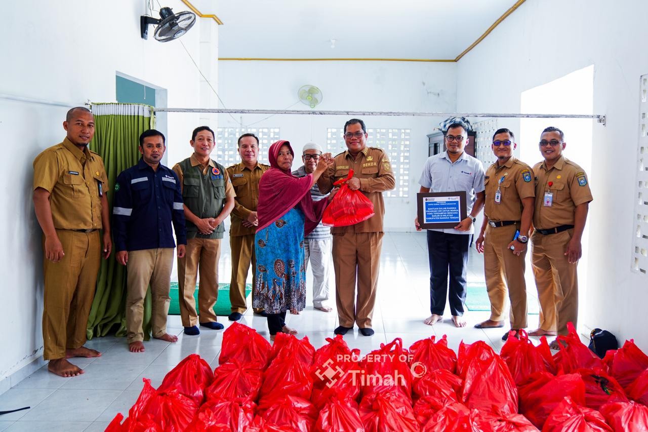 PT TIMAH Tbk Salurkan 10.366 Paket Sembako untuk Korban Bencana dan Masyarakat Rentan