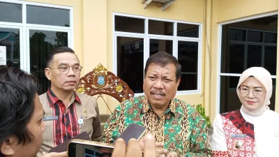Usia Harapan Hidup Warga Pangkalpinang Kini Capai 73 Tahun, Prof. Udin Instruksikan Layanan Fast Track bagi Kelompok Rentan