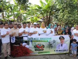 Gubernur Hidayat Arsani Targetkan Program GENCAR, Gerakan Nanem Cabe Rakyat di Seluruh Wilayah Babel untuk Tekan Inflasi