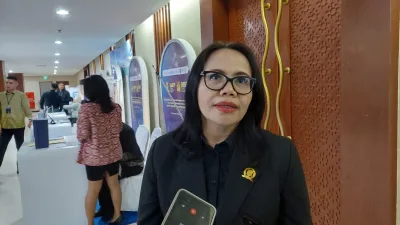Elvi Diana Minta OJK Babel Dukung Perekonomian dan Investasi