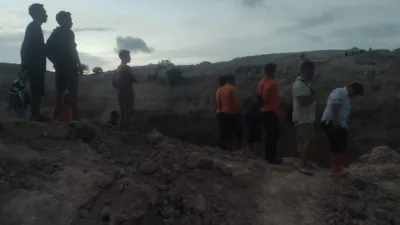 Laka Tambang Timah di Pemali, Tiga Orang Tewas, Empat Masih dalam Pencarian