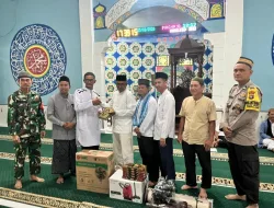Safari Ramadan, Pemkab Babar Salurkan Sarpas intuk Masjid