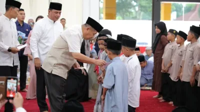 Perkuat Sinergi, Gubernur Hidayat Arsani Hadiri Buka Puasa Bersama Forkopimda, Tokoh Agama, Tokoh Masyarakat dan Ratusan Anak Yatim di Mapolda Babel
