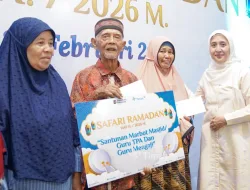 Momentum Ramadan, PT TIMAH Berbagi Kebahagiaan dengan Guru Ngaji dan Marbot Masjid