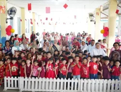 Bunda PAUD Pangkalpinang Apresiasi Pentas Seni KB dan TK Theresia I, Rayakan Tahun Baru Imlek dengan Penuh Sukacita