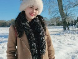 Terbang 20 Jam Demi Pelukan Keluarga