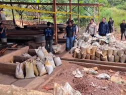 Bareskrim Polri dan Polda Babel Gerebek Lokasi Pengelolaan Pasir Timah Ilegal di Beltim, Diduga Diselundupkan ke Malaysia