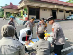 Kapolres dan Jajaran Perwira Polres Basel Dites Urine Narkoba