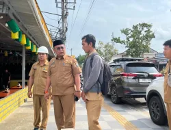 Kepala DPUTRP Bangka Tengah Tinjau Titik Banjir di Kelurahan Koba yang Dikeluhkan Warga